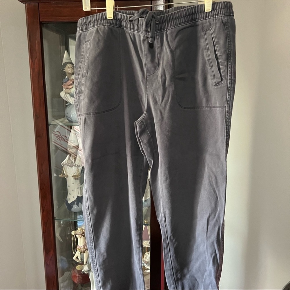 Capris pants